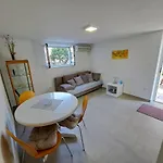 Ivanka Apartment Supetar