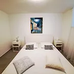 Ivanka Apartamento *